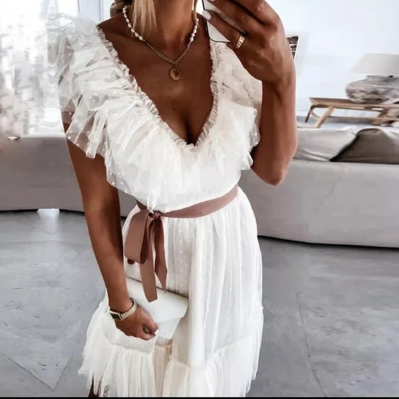 White Ruffle Tulle Elegant Pleated Dress - Picture 5 of 6